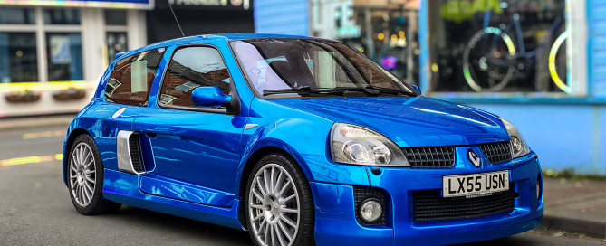 Electric Blue Renault Clio 3.0 V6 Sport