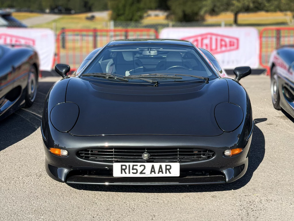 Ben Collins Jaguar XJ220 Ben Collins Jaguar XJ220